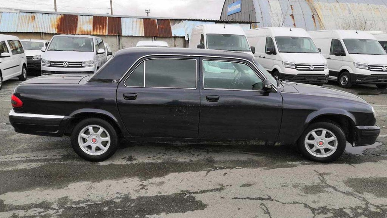 В России идёт продажа редкого лимузина ГАЗ‑3110 «Волга»: по цене Lada Vesta