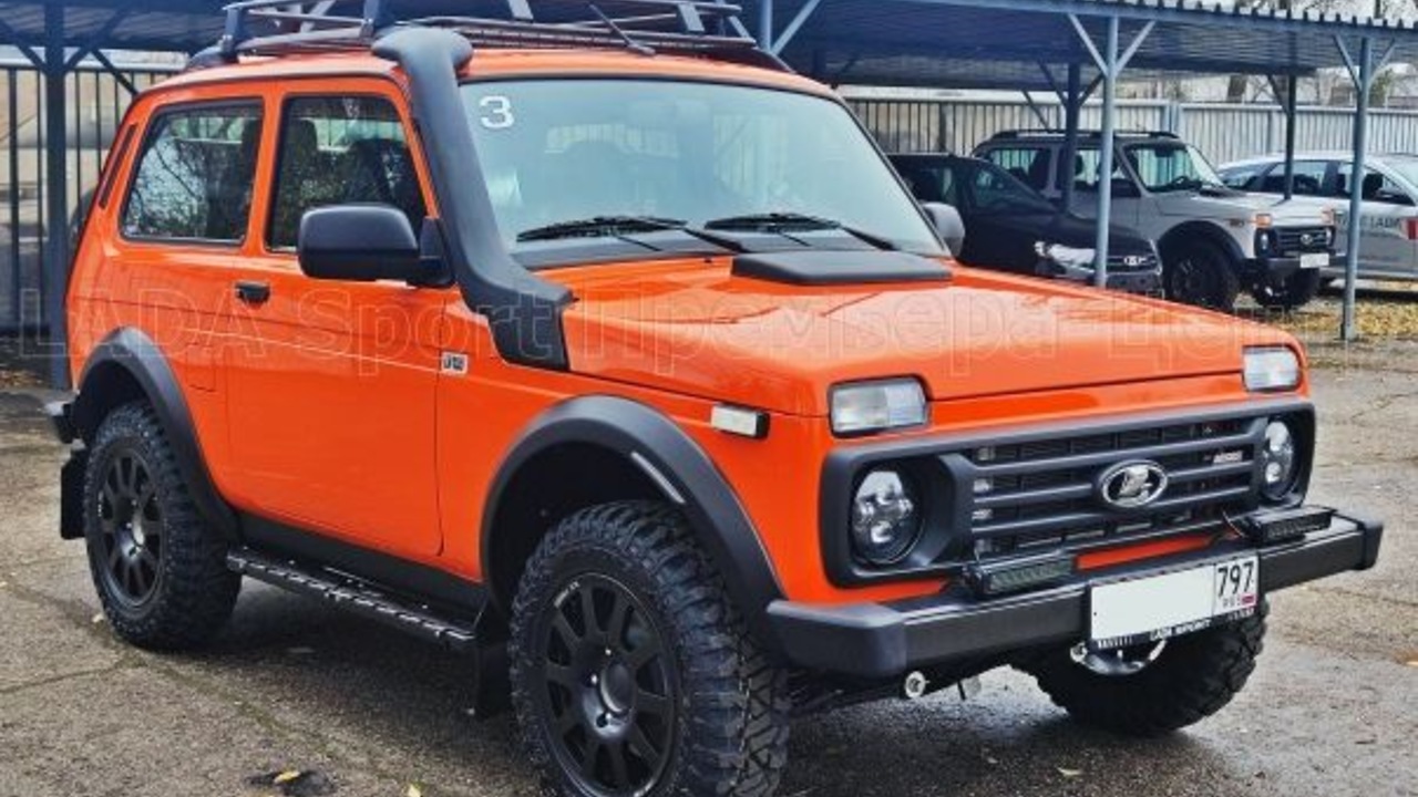 Готовую к серии Lada Niva Sport с мотором 144 л.с. сняли на фото