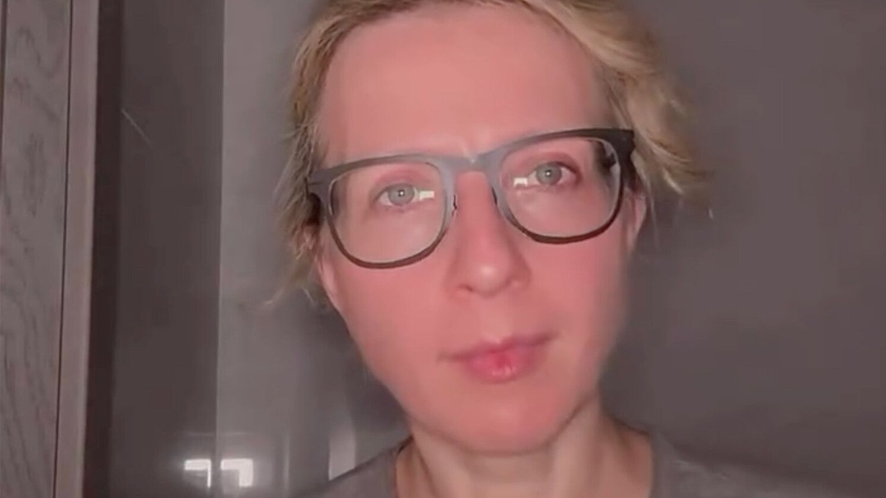 Телеведущая Яна Чурикова сняла честное селфи в день своего 47‑летия