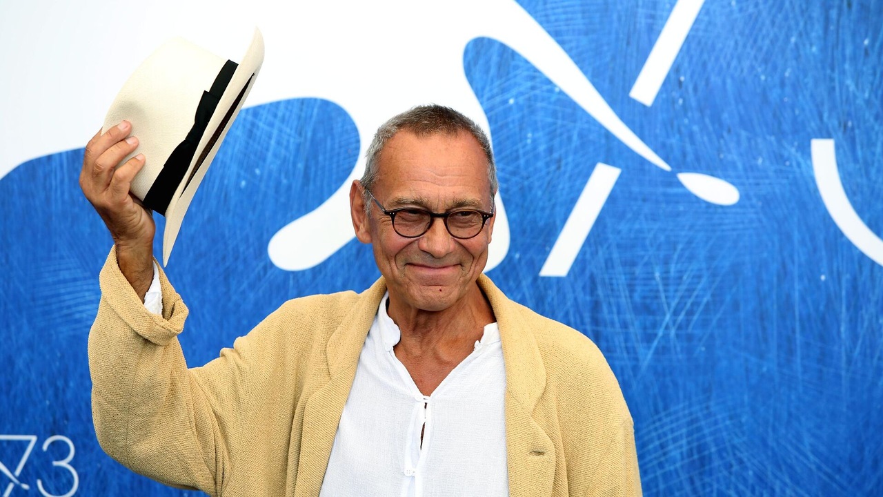 Кончаловский обошел часть претензий к своему сериалу, признав право зрителей на мнение