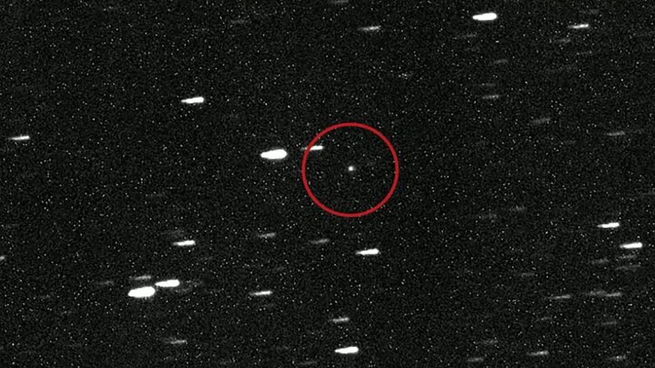 3I/ATLAS начал наблюдение за Землей: зафиксированы синхронные с магнитным полем лучи