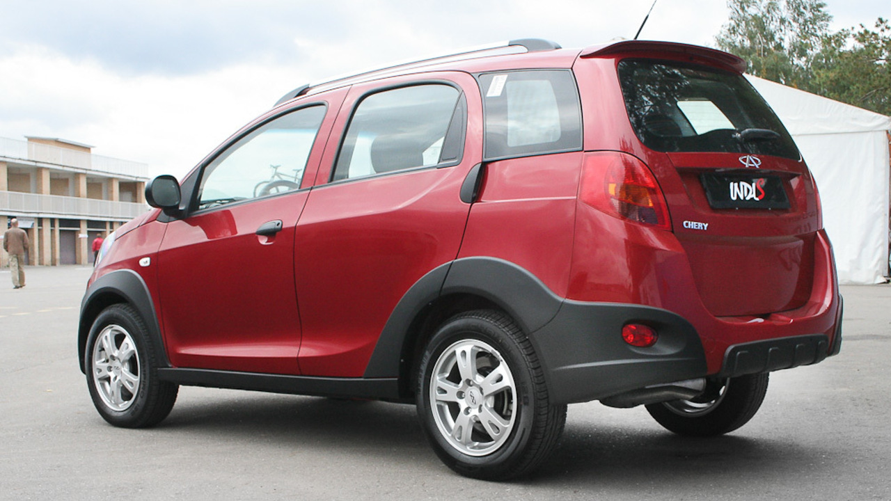 Россияне нашли альтернативу Жигулям на рынке авто до 300 тысяч рублей