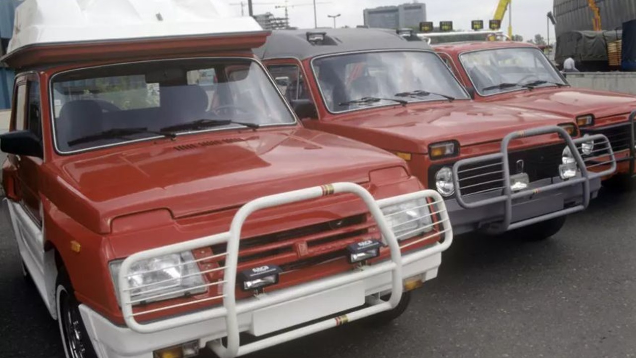 Редкий кабриолет Lada Niva Rodeo сняли на фото в России