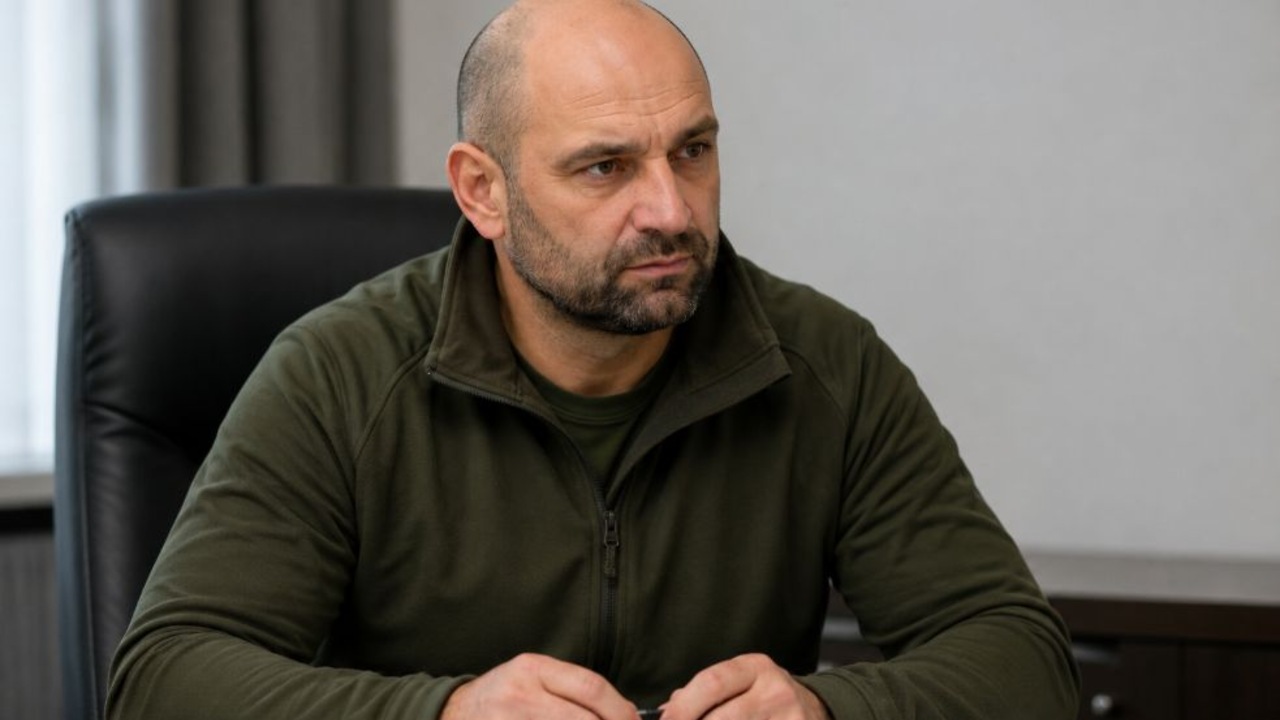 Артем Жога заявил об оказании помощи жильцам пострадавших от беспилотников квартир