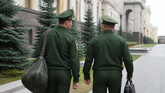 Денежное довольствие военнослужащих планируют повысить с 1 октября