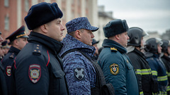 Силовикам запланировали индексацию окладов на 4% в октябре