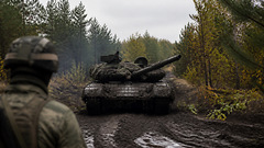 Российские войска наступают на нескольких участках фронта