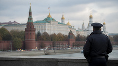 Кремль отрицает планы новой мобилизации, МВД предупреждает о звонках мошенников