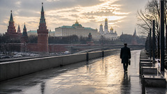 Политики высказались о переговорах по Украине и возможных сроках завершения СВО